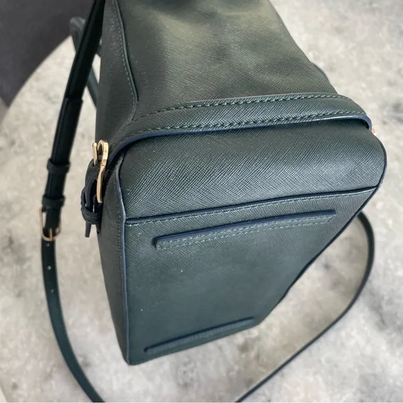 Tory Burch Saffiano Robinson Small Multi Tote - Picture 10 of 16